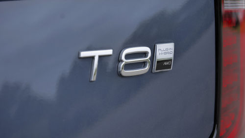 VOLVO XC90 ESTATE 2.0 T8 PHEV Core Bright 5dr AWD Geartronic view 39